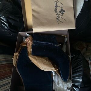 Patricia Nash velvet boots 8.5